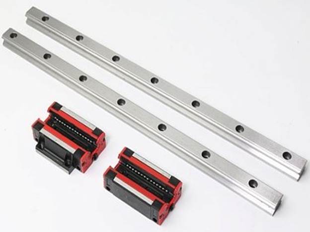 ВЫСОКОТОЧНЫЕ ПРИЗМАТИЧЕСКИЕ НАПРАВЛЯЮЩИЕ С ПОДШИПНИКАМИ LMA (ТАЙВАНЬ) ПО ОСЯМ Х / Y / Z