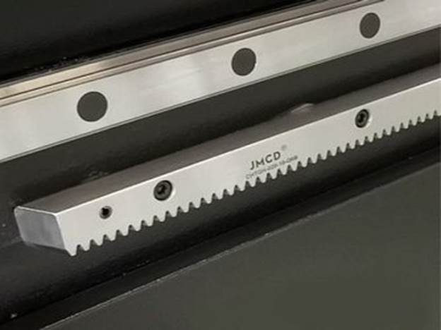КОСОЗУБЫЕ ПЕРЕДАЧИ ШЕСТЕРНЯ-РЕЙКА JMCD ПО ОСЯМ X, Y