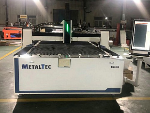MetalTec 1530B (2000 Вт) оптоволоконный лазерный станок для резки металла