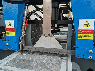 MetalTec BS 300 ZA автоматический колонный ленточнопильный станок с поворотом до 60°