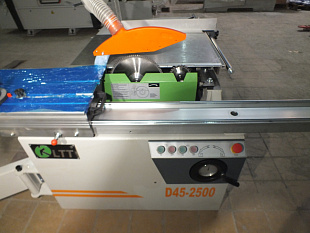 Форматно-раскроечный станок D45-2500 (Каретка 2500мм)