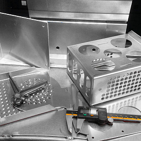 Гидравлический листогибочный пресс TS-200/2500