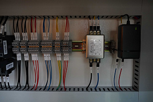 Фрезерно-гравировальный станок с ЧПУ HАUFER HF-2040AVTR8