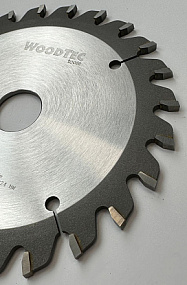 Подрезная коническая пила WoodTec для форматно-раскроечных станков Ø125x20x3,1-4,3 Z=24 KON
