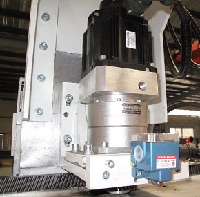 Фрезерный станок с ЧПУ Beaver 3021 AVST8-2H