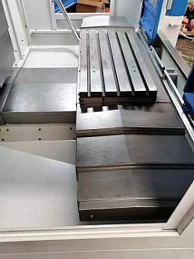 MetalTec TOPMILL 650S 4-х осевой вертикальный обрабатывающий центр с ЧПУ