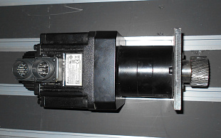 Фрезерный станок с ЧПУ мод. LTT-1325D  савтоматической револьверной сменой инструмента и стойкой SYNTEC