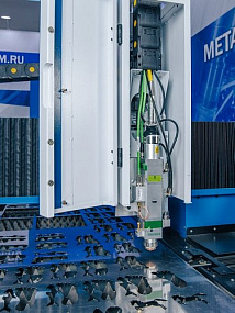 MetalTec 1530 S (1500 Вт) оптоволоконный лазерный станок для резки металла