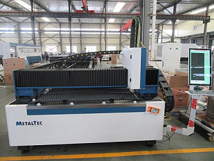 MetalTec 1530 S (1500 Вт) оптоволоконный лазерный станок для резки металла