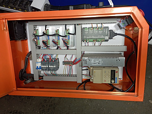 LTT-1012 PLUS  компактный фрезерно-гравировальный станок с ЧПУ