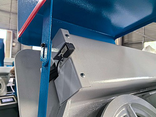 MetalTec MBS 330 CА автоматический колонный ленточнопильный станок