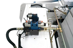 MetalTec HBM 30/1600C Листогибочные гидравлические прессы с ЧПУ контроллером TP10S
